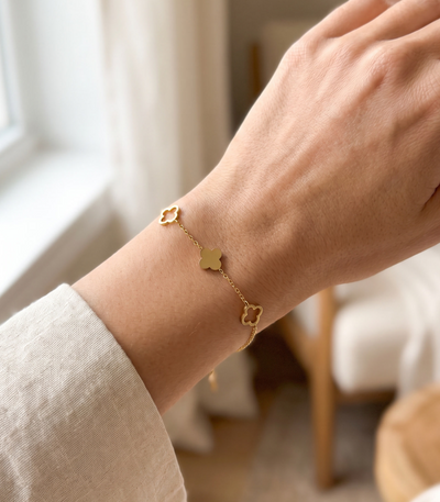 Armbänder