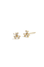 Lucky Sparkle Earrings – Mini-Ohrstecker aus Edelstahl mit Strasssteinen in Gold und Silber