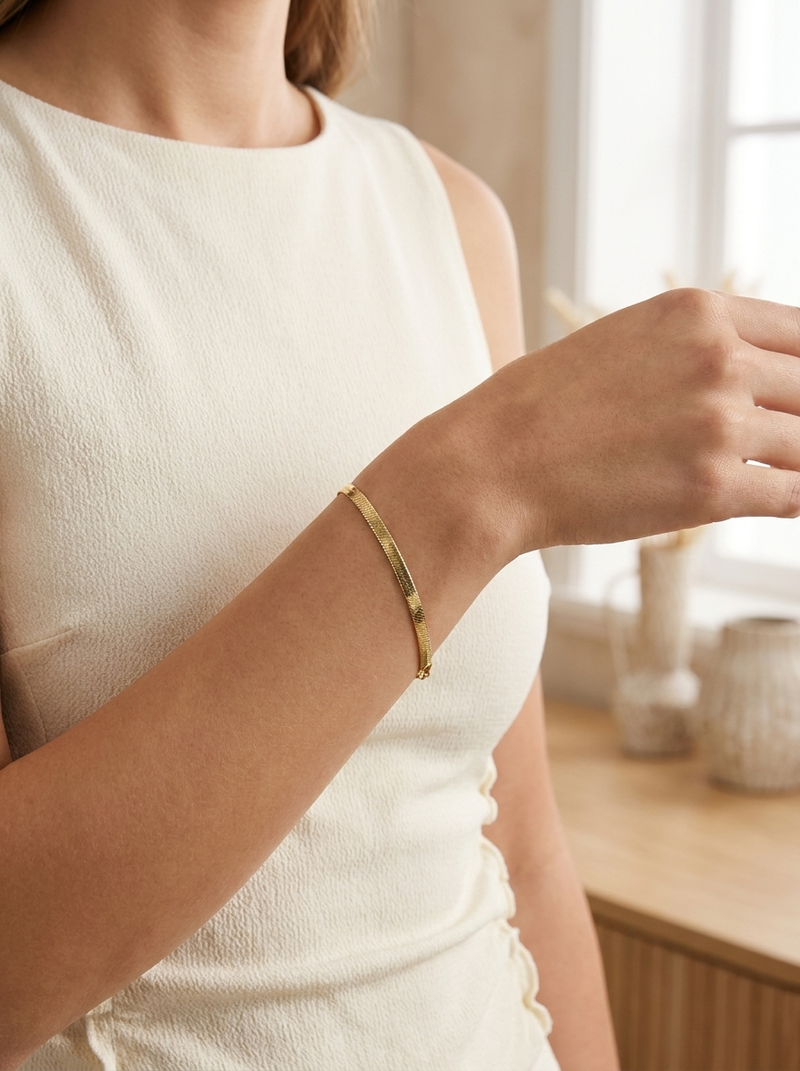 Lumina Snake Bracelet