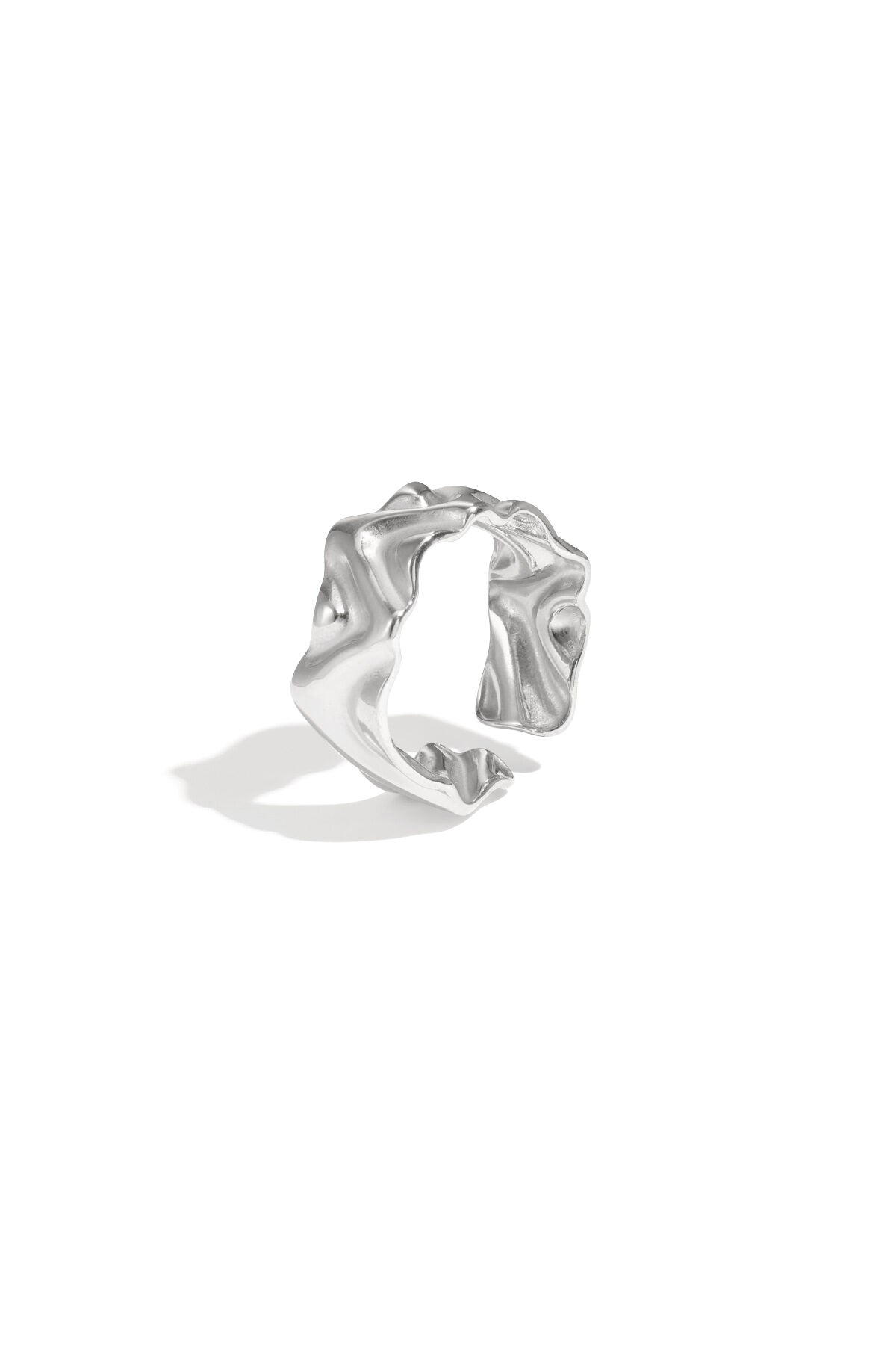 Sculpta Curve Ring – organisch geformter Ring aus Edelstahl in Gold und Silber