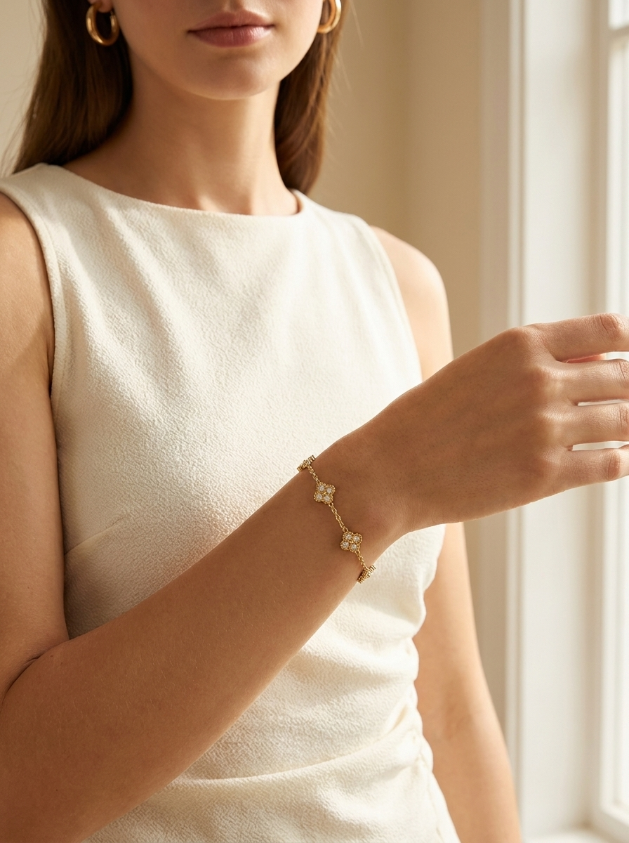 Zirkonia Clover Bracelet – Farboption Gold